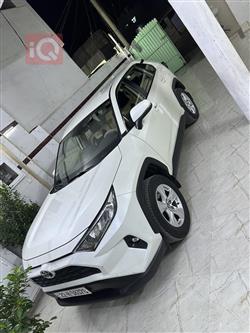 Toyota RAV-4